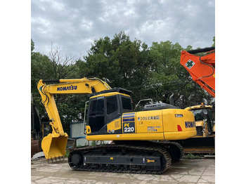 Lintekskavaator KOMATSU PC220-8