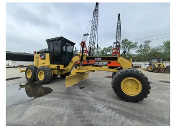 Teehöövel CATERPILLAR 140K