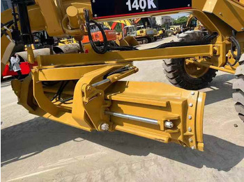 Teehöövel Original used caterpillar motor grader CAT 140K Motor Graders for sale: pilt 2