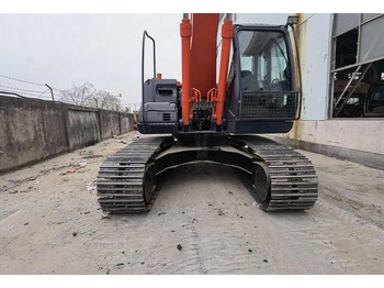 Ekskavaator used Hitachi ZX200-3 excavator 20 tons crawler excavator zx200-3 with good condition for sale in china: pilt 5