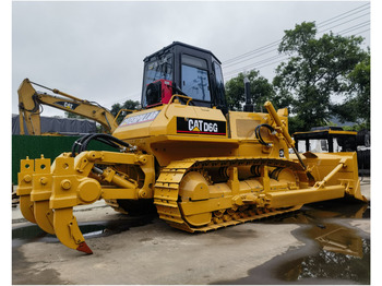Buldooser CATERPILLAR D6G