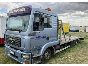 Puksiirauto MAN TGL 8.210