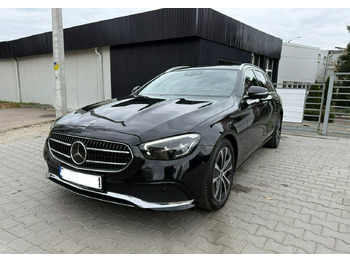 Auto MERCEDES-BENZ