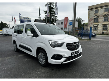 Auto OPEL