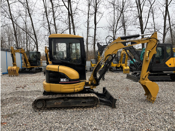 Miniekskavaator CATERPILLAR 303CR