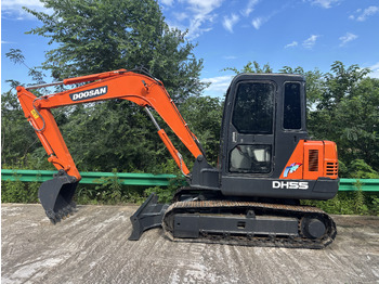 Miniekskavaator DOOSAN DH55