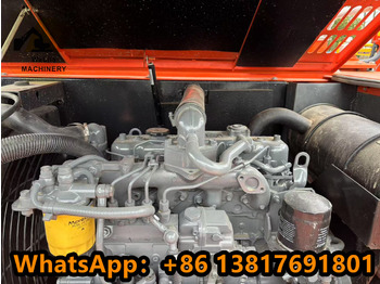 Miniekskavaator HITACHI Zx70 [ Copy ]: pilt 3