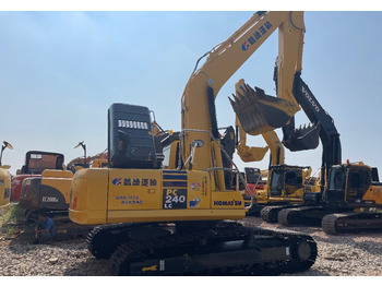 Lintekskavaator KOMATSU PC240-8
