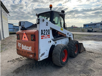 Kompaktlaadur Bobcat A 220: pilt 3