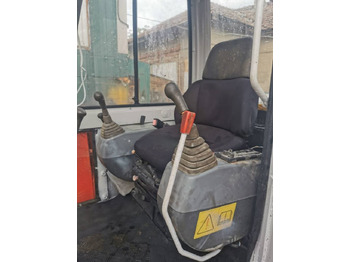 Miniekskavaator Kubota KX 71-2: pilt 5