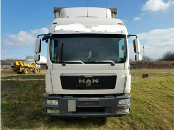 Tent veoauto MAN TGL 8.240