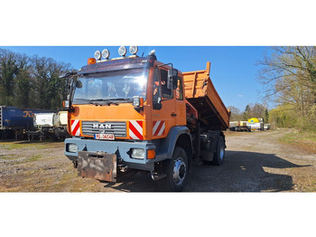 Kallurauto, Kraanaga veoauto MAN TGM 18.240PS 4x4 3.S-Kipper mit Kran: pilt 2