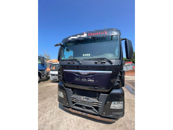 Madelveok/ Platvormveok MAN TGX 26.440