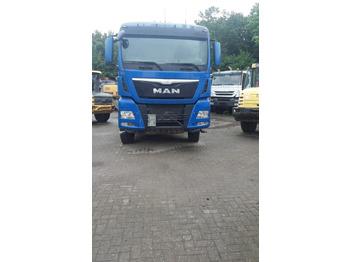 Sadulveok MAN TGX 18.460PS 4x4 Hydrodrive: pilt 2