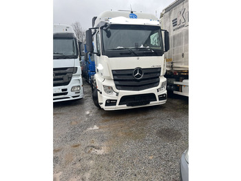 Sadulveok MERCEDES-BENZ Actros 1842