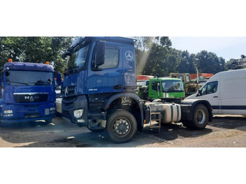 Sadulveok MERCEDES-BENZ Arocs