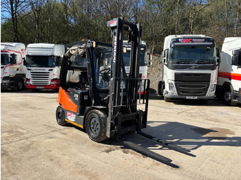 Diiseltõstuk DOOSAN