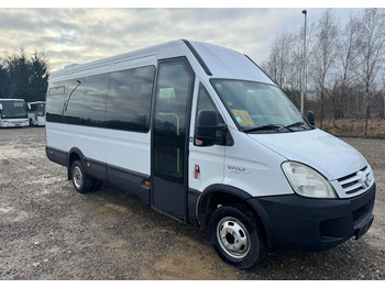 Väikebuss IVECO Daily