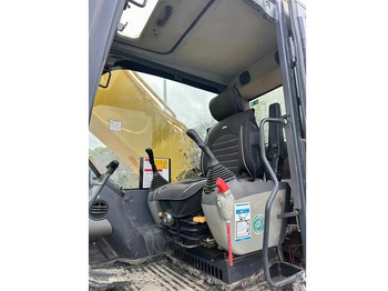 Lintekskavaator 2019 Komatsu PC360-8: pilt 3