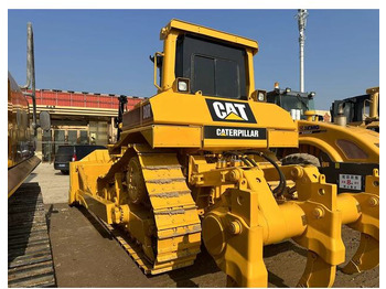 Buldooser CATERPILLAR D8R