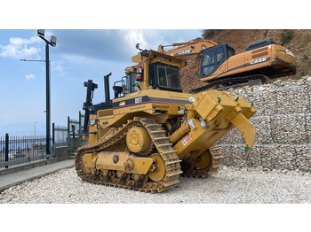 Buldooser CATERPILLAR D9N