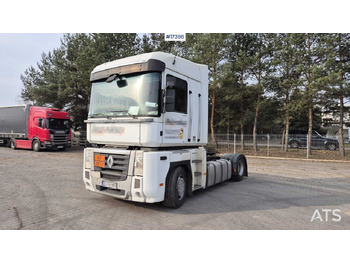 Sadulveok RENAULT Magnum 480