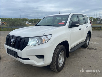 Maastur 2021 Toyota Land Cruiser Prado 4WD SUV: pilt 3