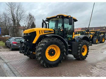 Traktor JCB Fastrac 4220