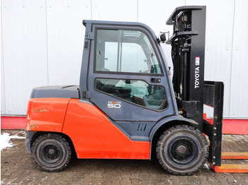 Diiseltõstuk Toyota 40-8FD50N: pilt 2