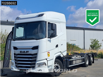 Konteinerveduk/ Tõstukiga veoauto DAF XG 480