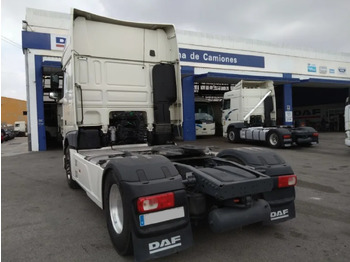 Sadulveok DAF XF 480 Super Space Cab: pilt 4