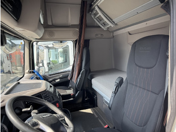 Sadulveok DAF XF 530 Super Space Cab: pilt 4