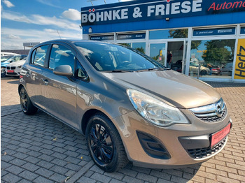 Auto OPEL