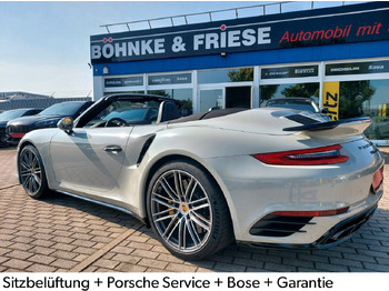 Auto PORSCHE