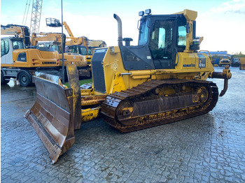 Buldooser KOMATSU D61
