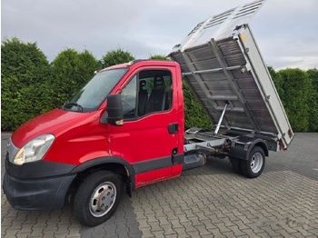Tarbesõiduk kallur IVECO Daily 35C15