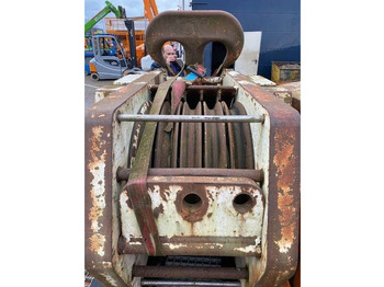 Kraana-manipulaator DEMAG