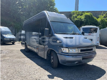 Väikebuss IVECO Daily