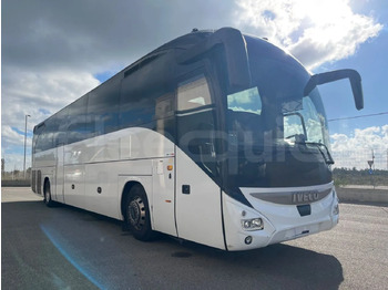 Kaugsõidu buss IVECO Magelys