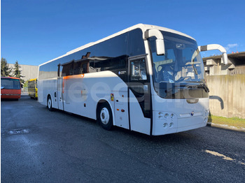 Kaugsõidu buss TEMSA
