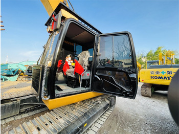 Ekskavaator CAT 320D2 L: pilt 3