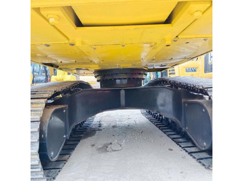 Lintekskavaator Komatsu PC 220: pilt 3
