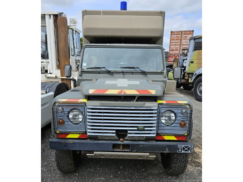 Tarbesõiduk LAND ROVER Défender Ambulance: pilt 2