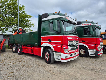 Kraanaga veoauto MERCEDES-BENZ Actros 2551