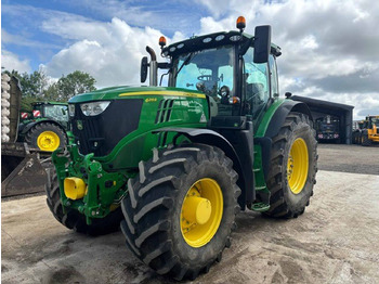 Traktor JOHN DEERE 6215R