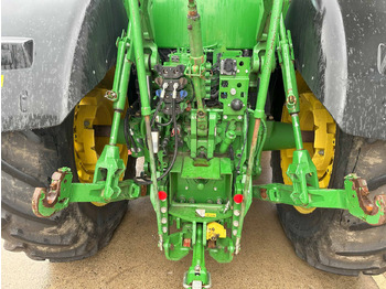 Traktor John Deere 7230R: pilt 5