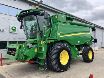 Kombain JOHN DEERE T670