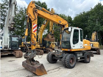 Ratastel ekskavaator LIEBHERR A 316