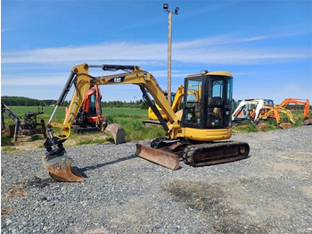 Miniekskavaator CATERPILLAR