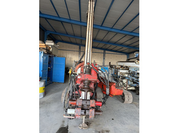 Puurimisplatvorm SOILMEC